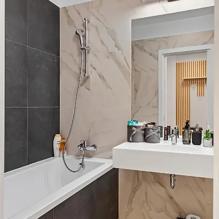 One City Center Apartment